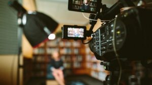 就活の動画選考を通過できる撮り方|PR動画で伝えるべき内容とは?